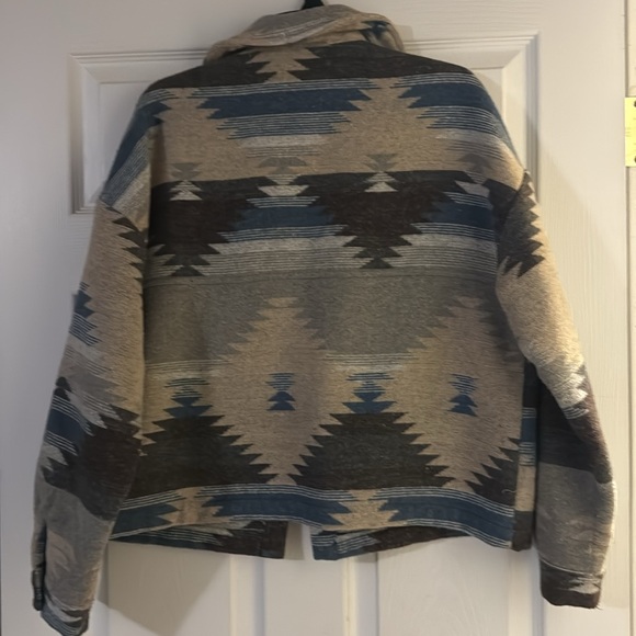 Aztec Shacket. Size M - Picture 2 of 3